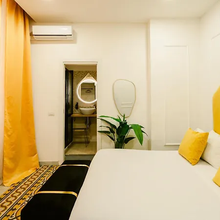Random By Dimorra Bed & Breakfast 3*