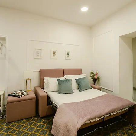 Random By Dimorra 3*