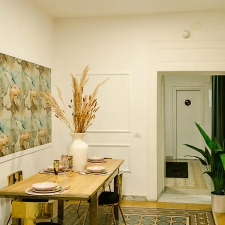 Bed & Breakfast Random Naples